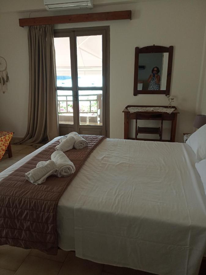 Buganvilla Sea View Apts Agia Pelagia  Exterior foto