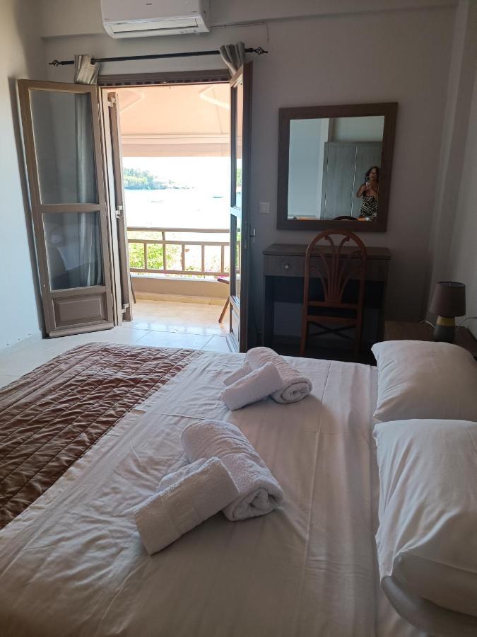 Buganvilla Sea View Apts Agia Pelagia  Exterior foto
